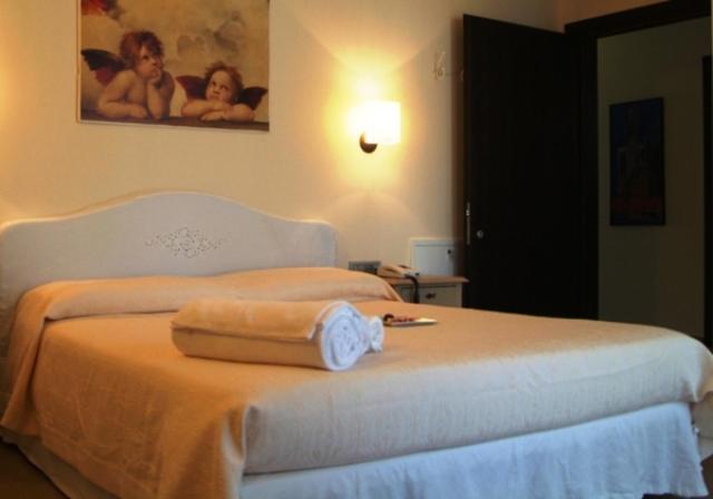 Hotel Piccolo Principe Villongo SantʼAlessandro 部屋 写真