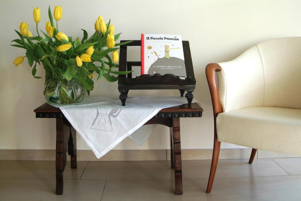 Hotel Piccolo Principe Villongo SantʼAlessandro エクステリア 写真
